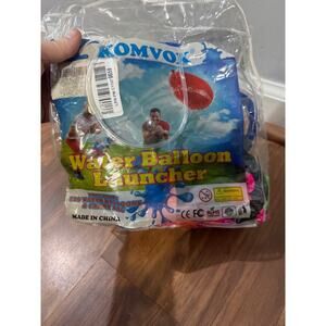 Water Balloon Launcher Slingshot 500 Yard Long Range with 500 Water Balloons!